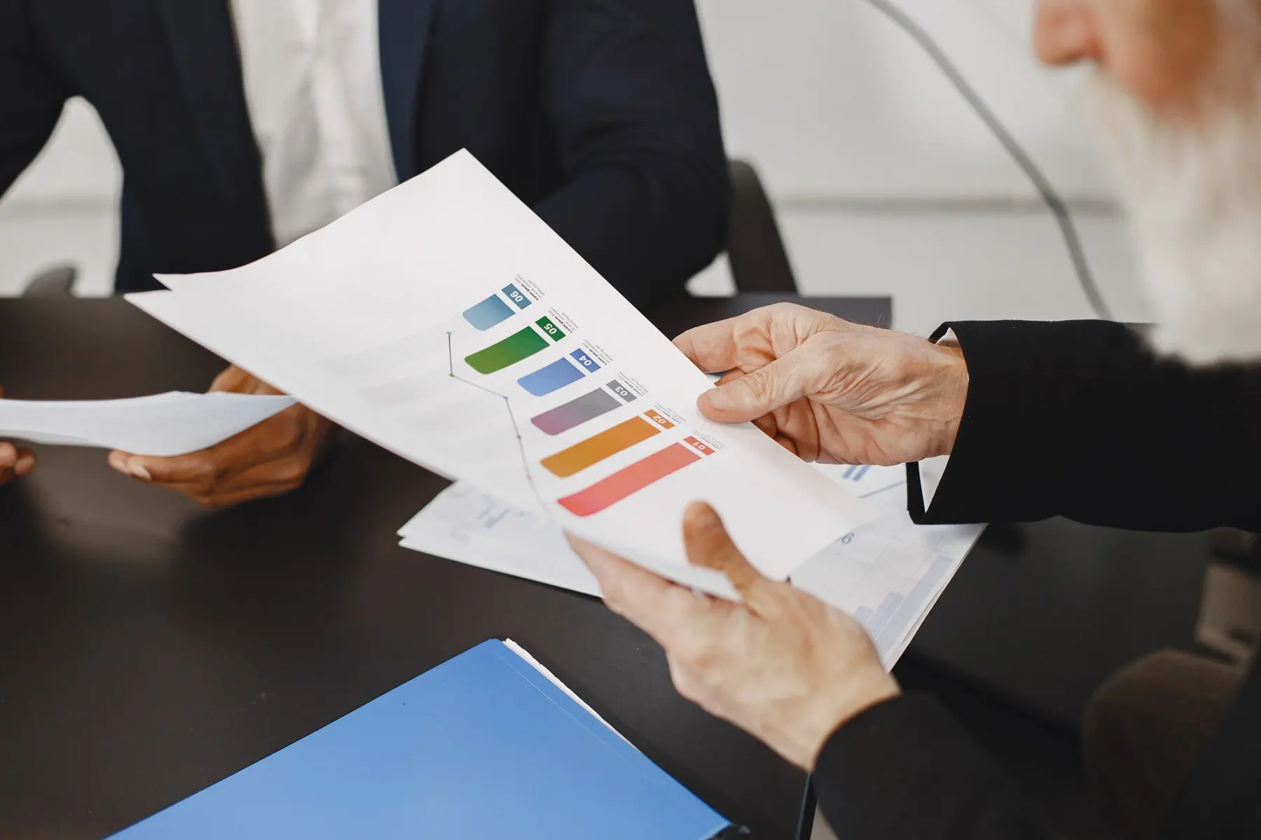 Como reducir y ahorrar energia de luz y gas en tu empresa